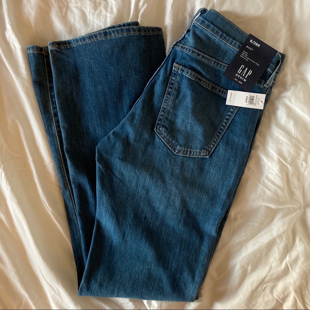 Gap Mid-Rise Bootcut Jeans